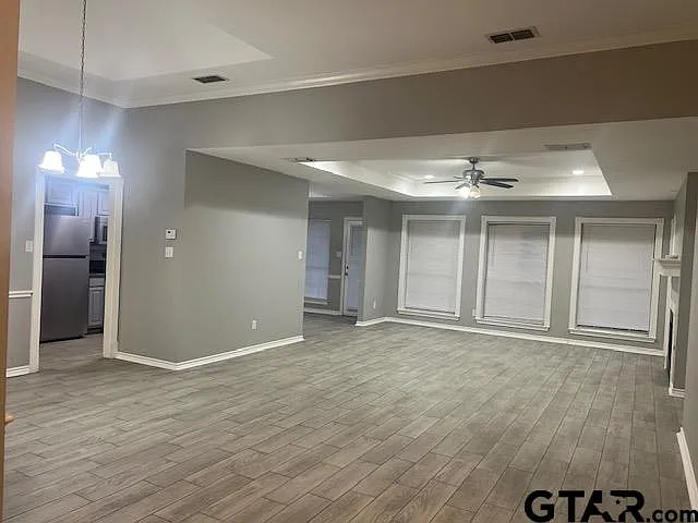 1615 Timber View Dr — Photo 5