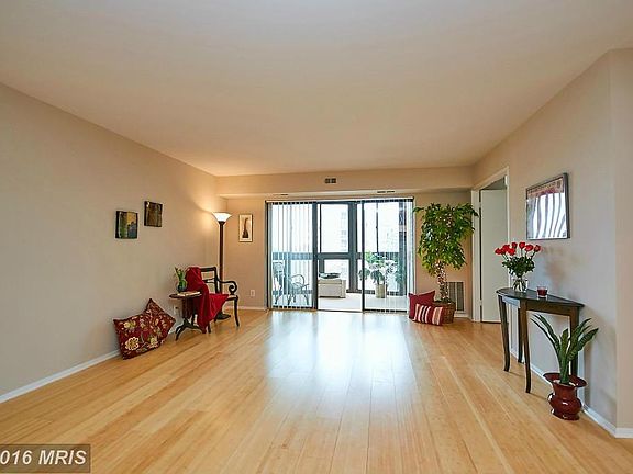 3rd image of 8340 Greensboro Dr APT 511