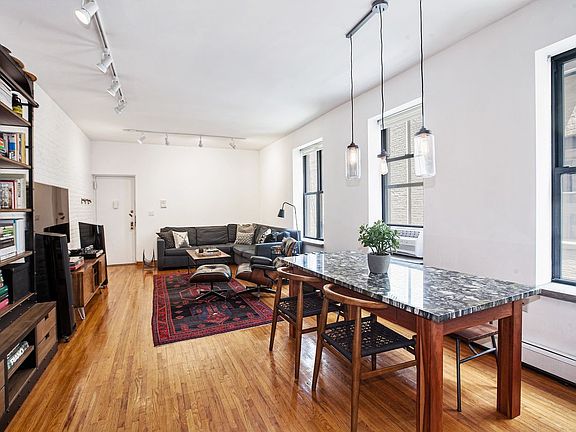 4th image of 426 Sterling Pl APT 2D
