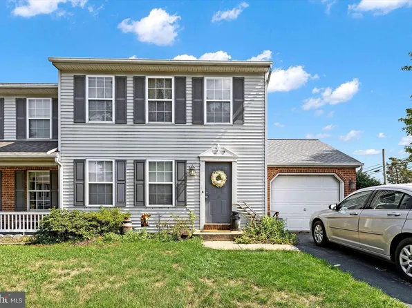 10 Ashley Dr, Marietta, PA 17547
