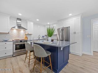 283 Spring St APT 3A, Red Bank, NJ 07701