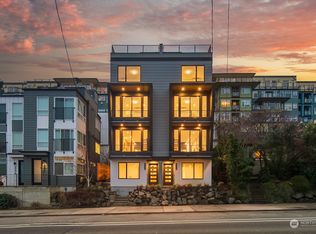 2011 B Dexter Ave N, Seattle, WA 98109