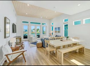 134 Foxtail Ln, Rockport, TX 78382