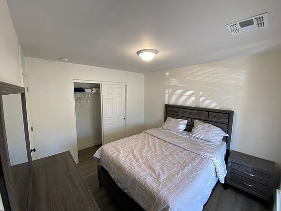 bedroom down stairs