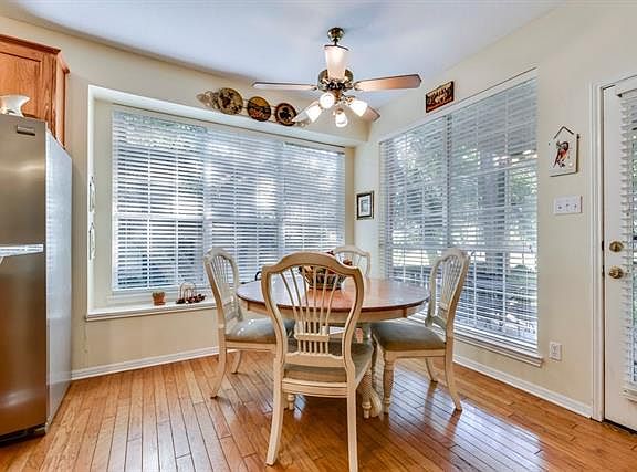 3rd image of 3813 Royal Troon Dr