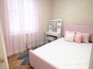 233 E 12th St APT 1A, New York, NY 10003