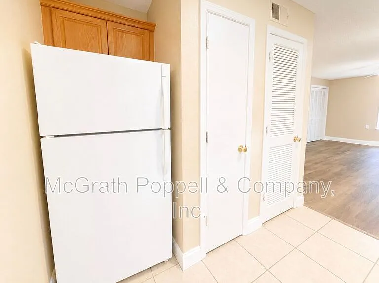2302 Maki Rd #33 — Photo 8