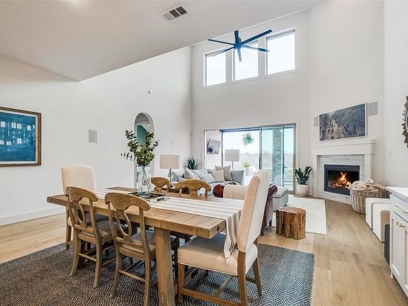 5th image of 4877 Cumberland Cir