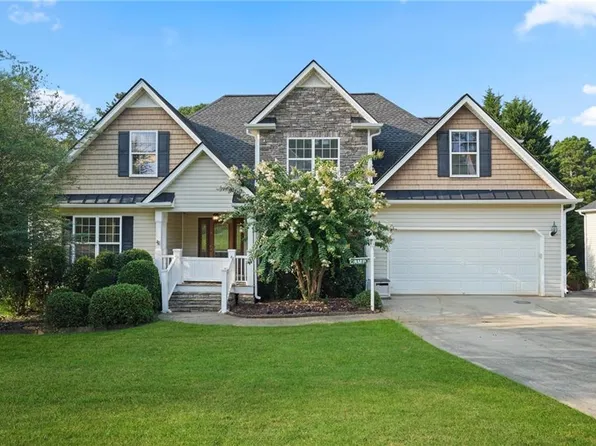 53 Lasalle Ln, Douglasville, GA 30134