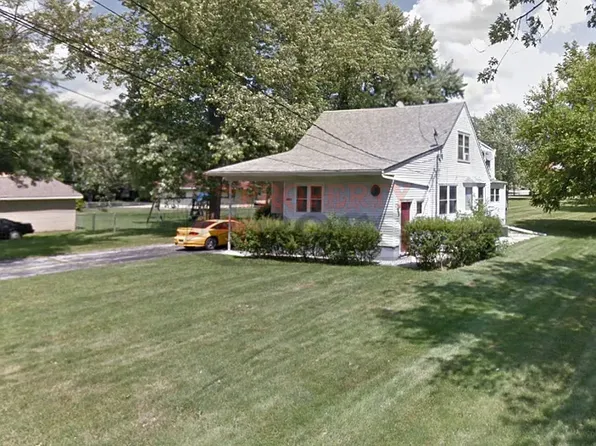 6901 Connecticut St, Merrillville, IN 46410
