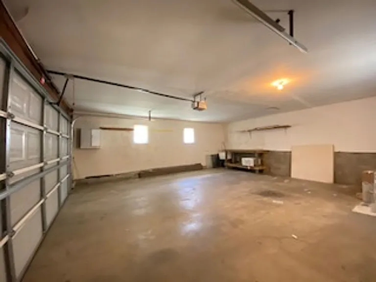 2637 Frances Ave — Photo 31