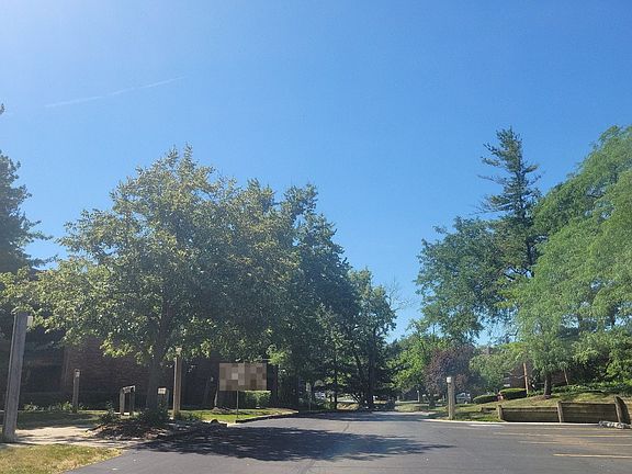 4th image of 14509 S Sussex Ct
