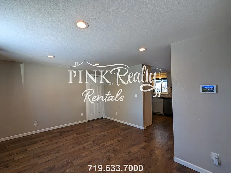 1730 Luna Dr — Photo 3