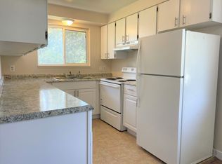 1408 W 14th Ave APT B, Kennewick, WA 99337
