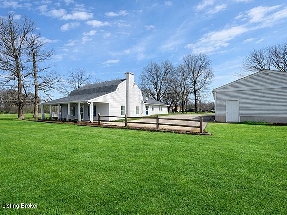 2nd image of 8201 Damascus Rd