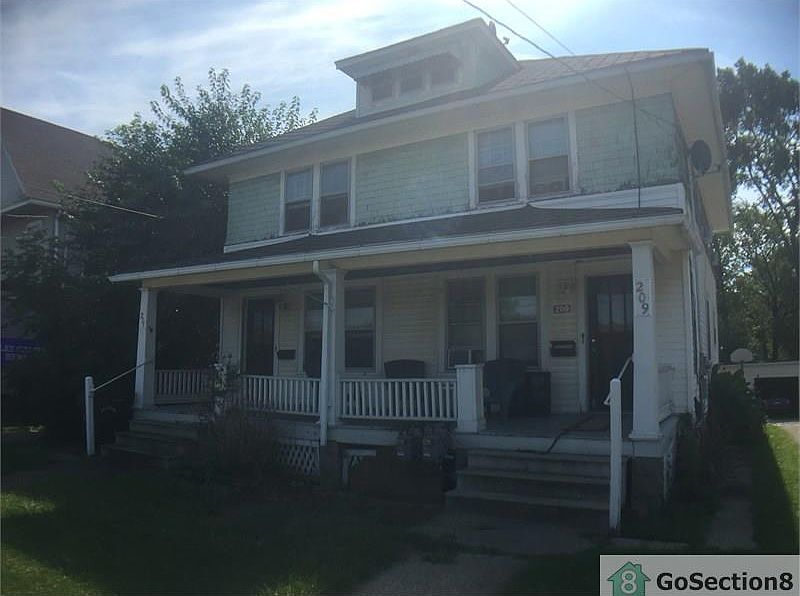 1st image of 211 Cleveland St
