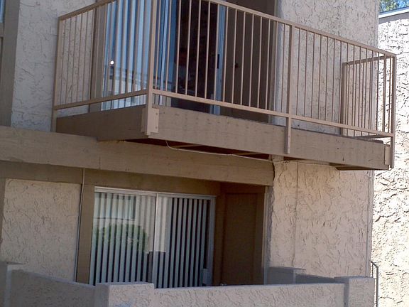 2nd image of 3421 W DUNLAP Avenue #208