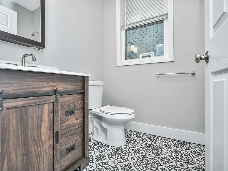 63 Clifford St #1 — Photo 17