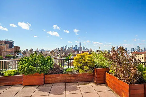 Sold by Town Residential | media 17