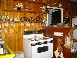 4th image of 129 E Penn St