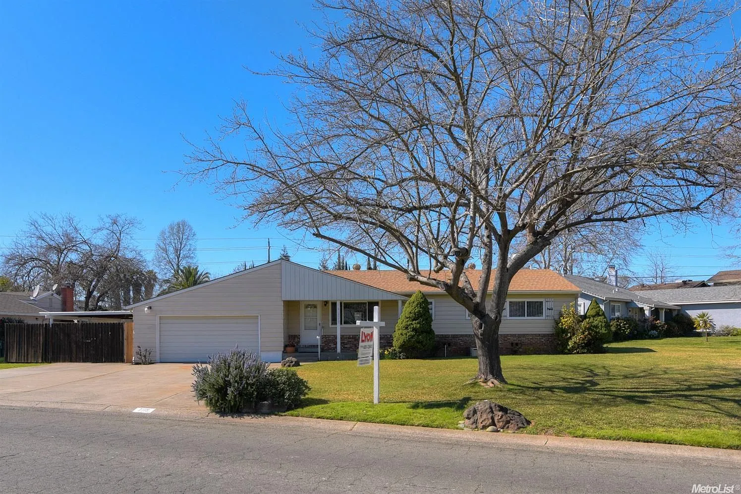 7119 Zelinda Dr photo 1