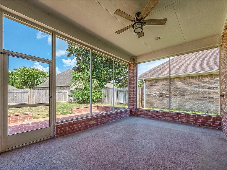 7206 Spring Meadow Ln — Photo 46