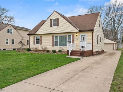 5196 Chestnut Hill Dr, Willoughby, OH, 44094