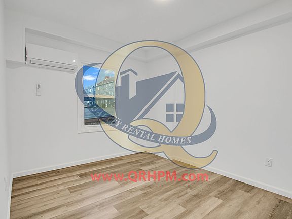 5th image of 352 Bradley Ave #B