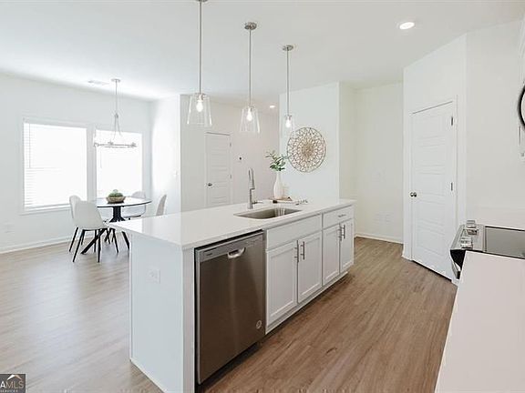 6th image of this home