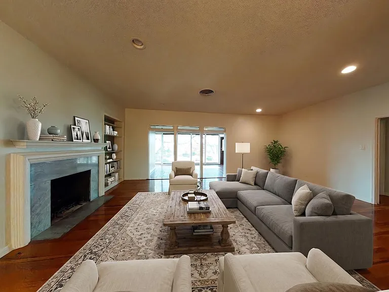 149 Downing Dr — Photo 35