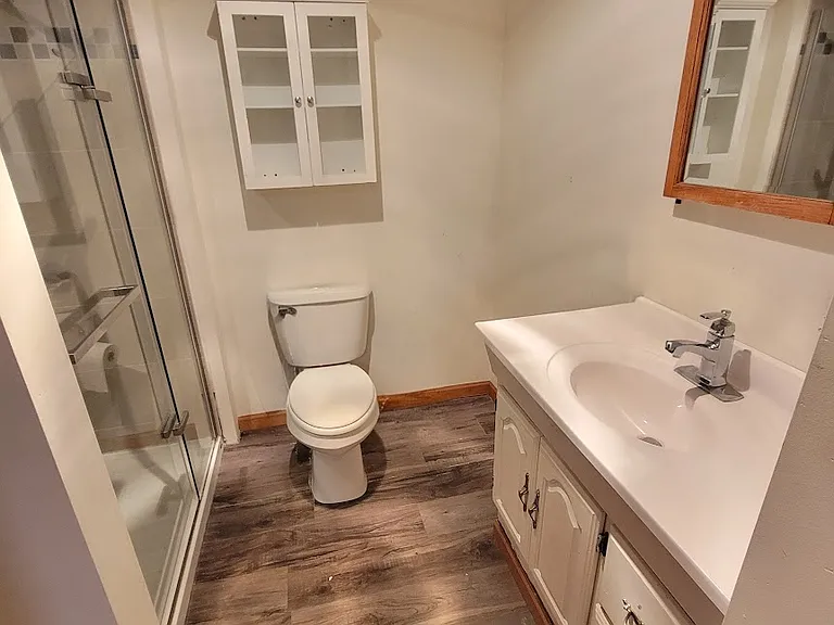 710 Maplewood Rd #1 — Photo 14