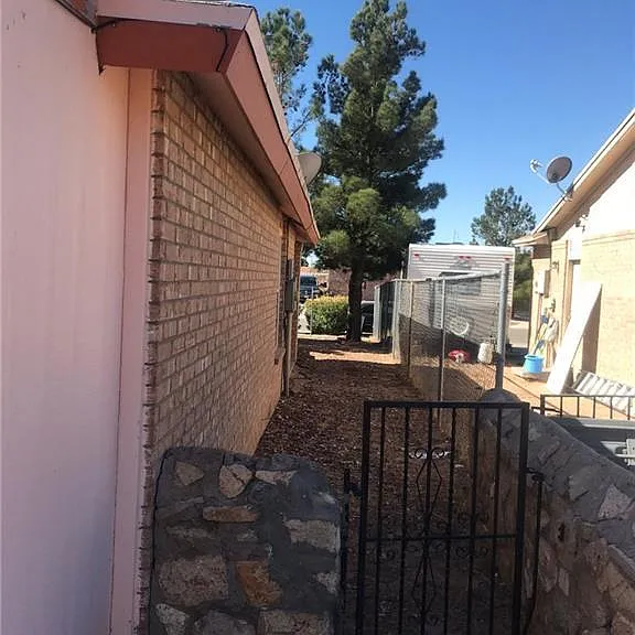 12489 Tierra Bella Dr — Photo 4