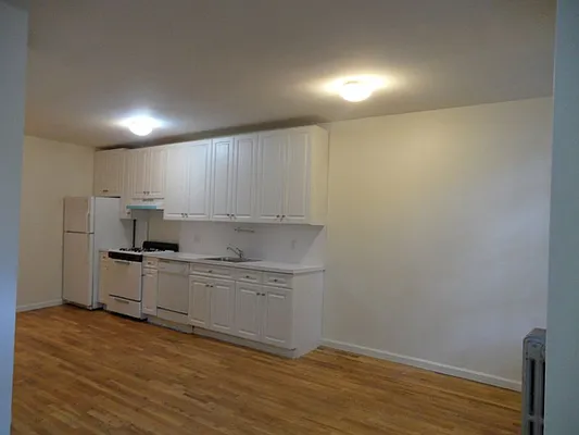 Rented by Brown Harris Stevens | media 6