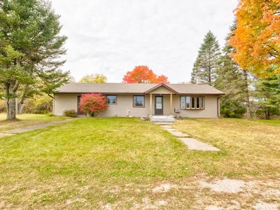 W2291 Nettleton Rd, Marinette, WI, 54143