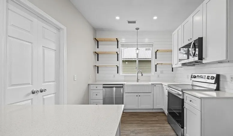 4 bed, 1625 sqft, $1,850 — Photo 4