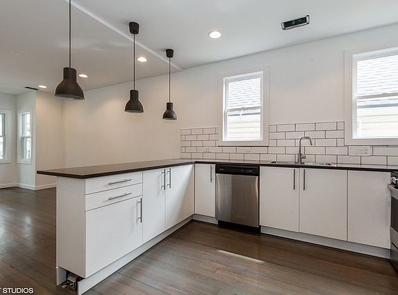 2nd image of 1710 N Kimball Ave #3