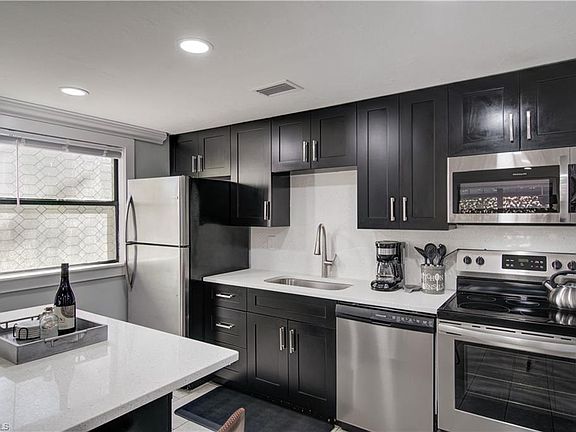 2nd image of 5322 Treetops DR #I