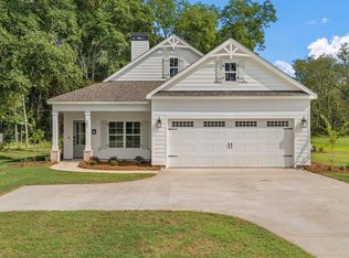 101 Chinaberry St, Pine Mountain, GA 31822