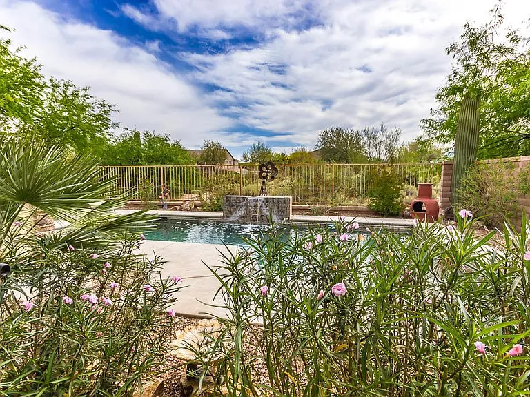4402 W Cloud Ranch Pl — Photo 38