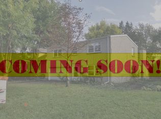 405 Herrick Rd, Riverside, IL 60546