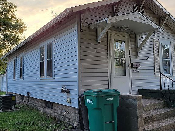 2nd image of 1620 Beecher Ave