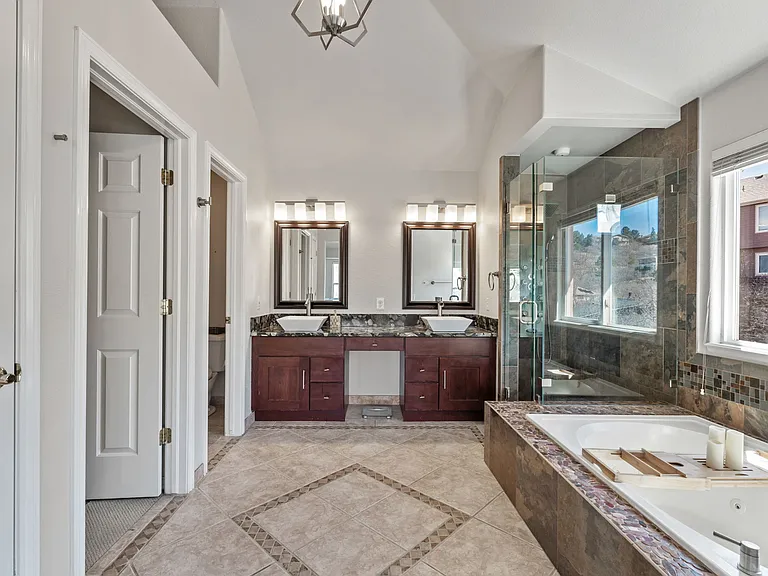 4350 Reginold Ct — Photo 23