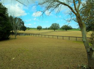 7851 SE 200th Ave, Morriston, FL 32668