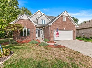 1600 Foxmere Blvd, Greenwood, IN 46142