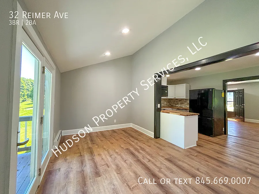 Fully Renovated Cape Cod For Rent — Photo 3