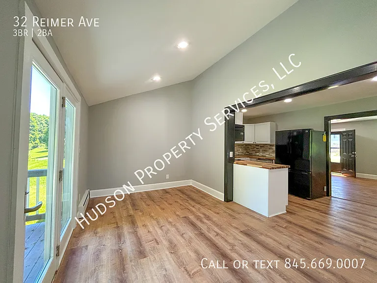 32 Reimer Ave — Photo 4