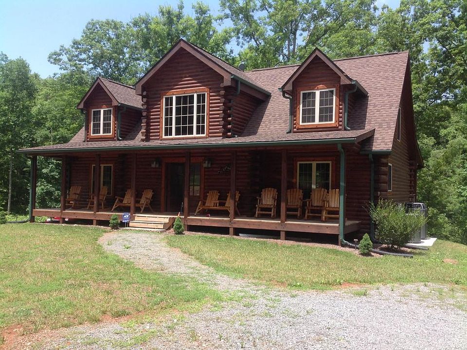 1st image of 353 Lake Edge Dr