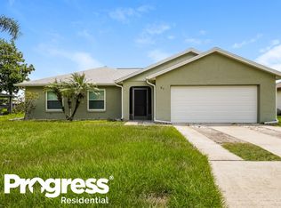 87 W Cedarwood Cir, Kissimmee, FL 34743