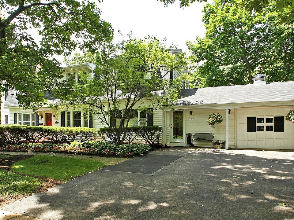 1st image of 580 Vernon Ave