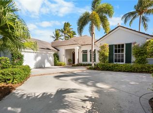 704 Grove Pl, Orchid, FL 32963